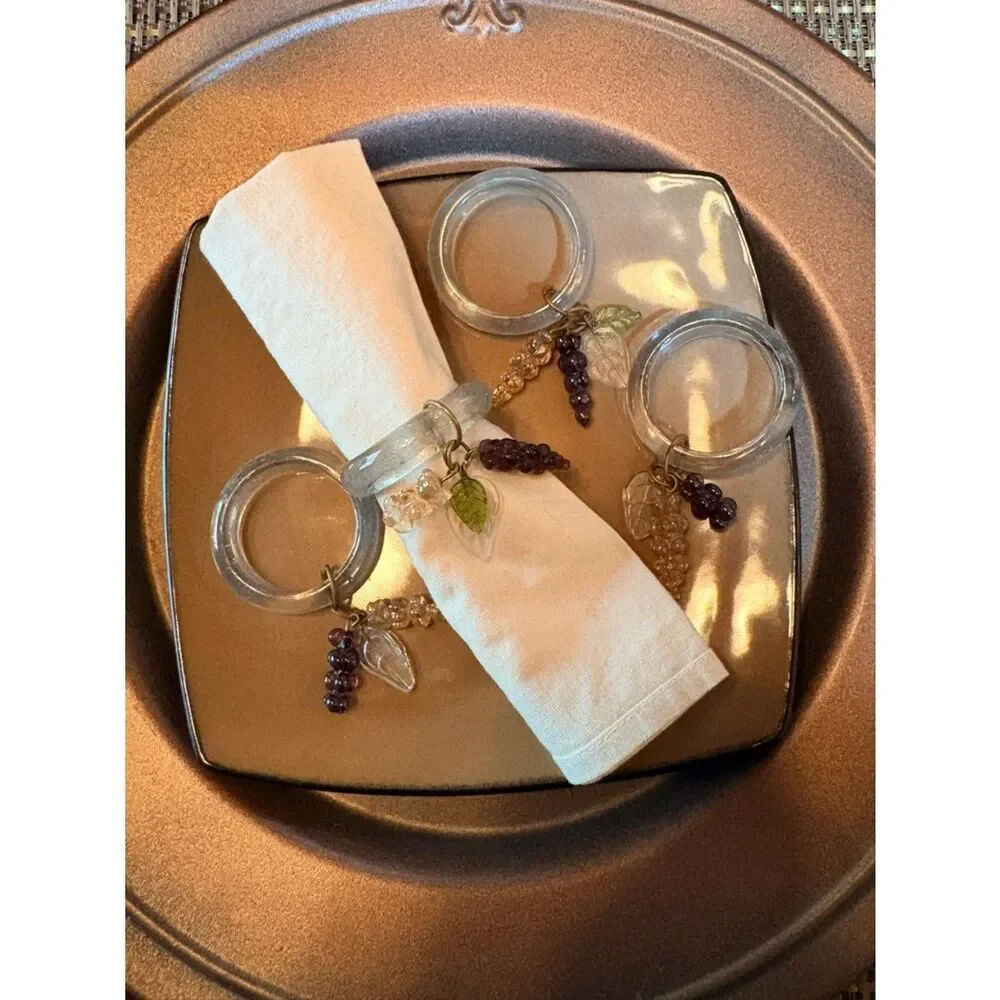 Set 8 Vintage Glass Napkin Rings with Grape Charms Green Clear
